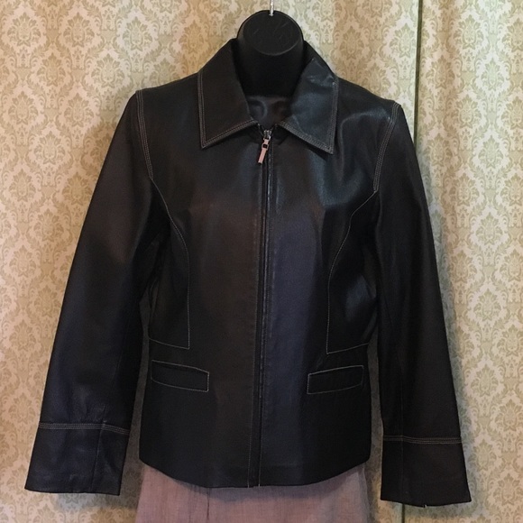 Bagatelle black leather jacket - Picture 3 of 11